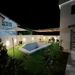 House 아파트